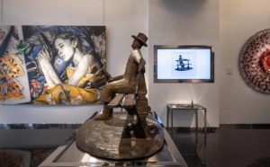 Les sculptures du Maître Folon exposées à Monaco